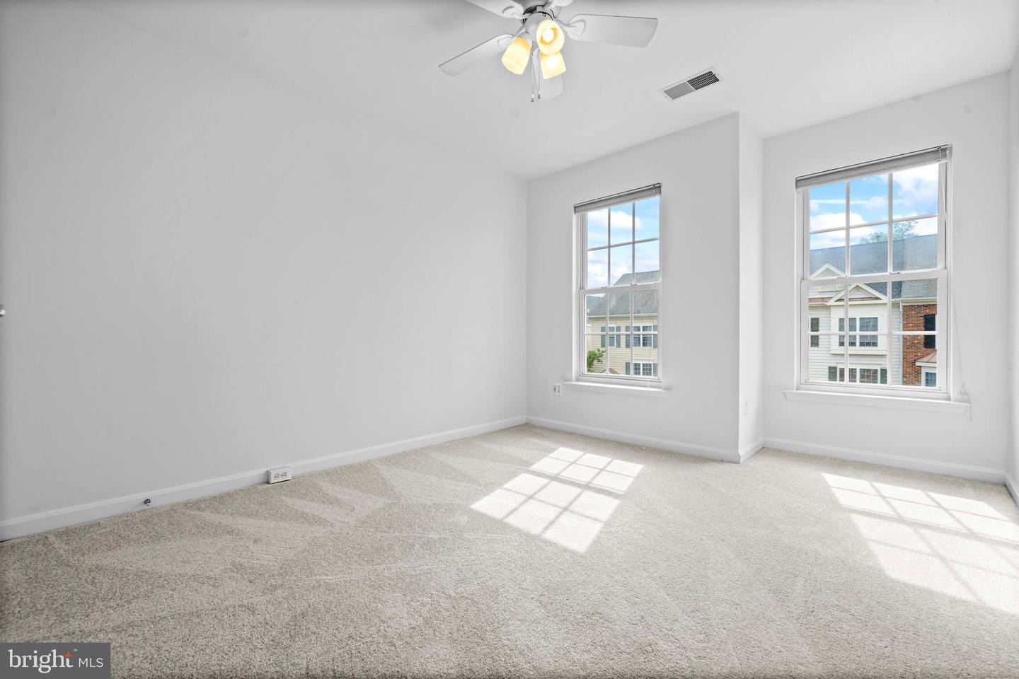 7565 GREY GOOSE WAY, ALEXANDRIA, Virginia 22306, 3 Bedrooms Bedrooms, ,2 BathroomsBathrooms,Residential,For sale,7565 GREY GOOSE WAY,VAFX2254968 MLS # VAFX2254968