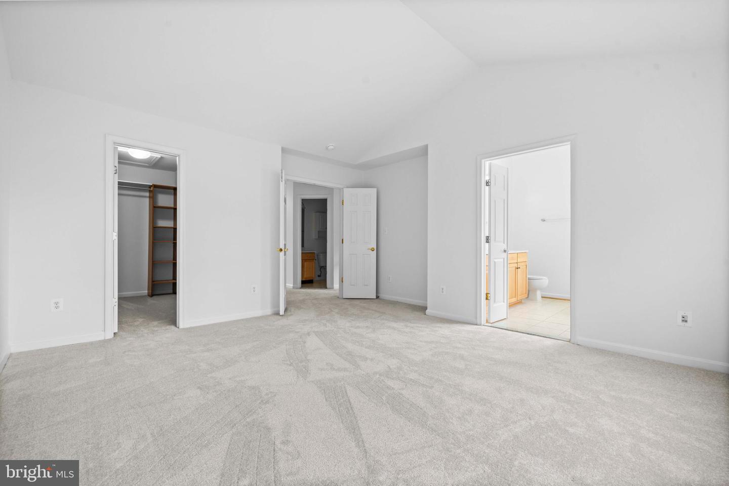 7565 GREY GOOSE WAY, ALEXANDRIA, Virginia 22306, 3 Bedrooms Bedrooms, ,2 BathroomsBathrooms,Residential,For sale,7565 GREY GOOSE WAY,VAFX2254968 MLS # VAFX2254968