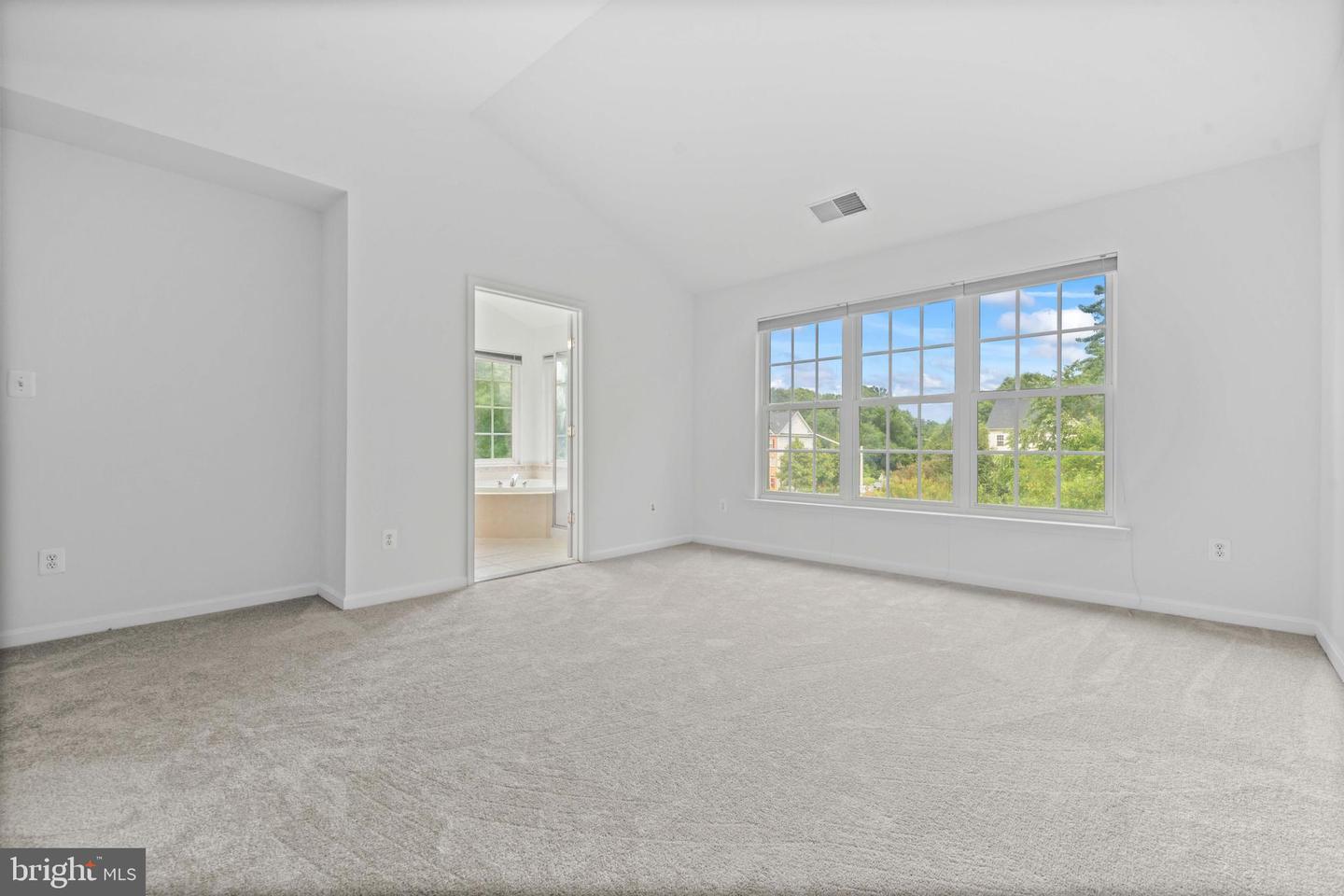 7565 GREY GOOSE WAY, ALEXANDRIA, Virginia 22306, 3 Bedrooms Bedrooms, ,2 BathroomsBathrooms,Residential,For sale,7565 GREY GOOSE WAY,VAFX2254968 MLS # VAFX2254968