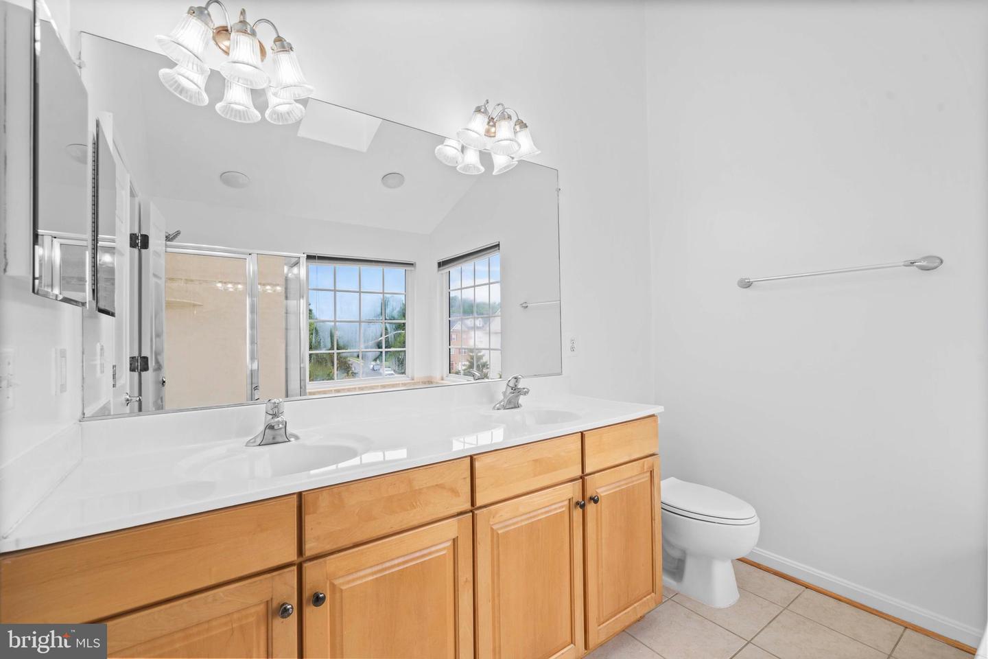 7565 GREY GOOSE WAY, ALEXANDRIA, Virginia 22306, 3 Bedrooms Bedrooms, ,2 BathroomsBathrooms,Residential,For sale,7565 GREY GOOSE WAY,VAFX2254968 MLS # VAFX2254968