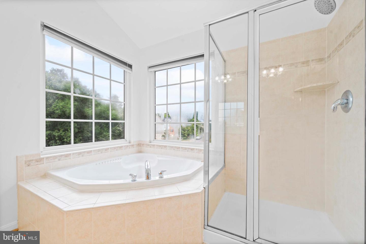 7565 GREY GOOSE WAY, ALEXANDRIA, Virginia 22306, 3 Bedrooms Bedrooms, ,2 BathroomsBathrooms,Residential,For sale,7565 GREY GOOSE WAY,VAFX2254968 MLS # VAFX2254968
