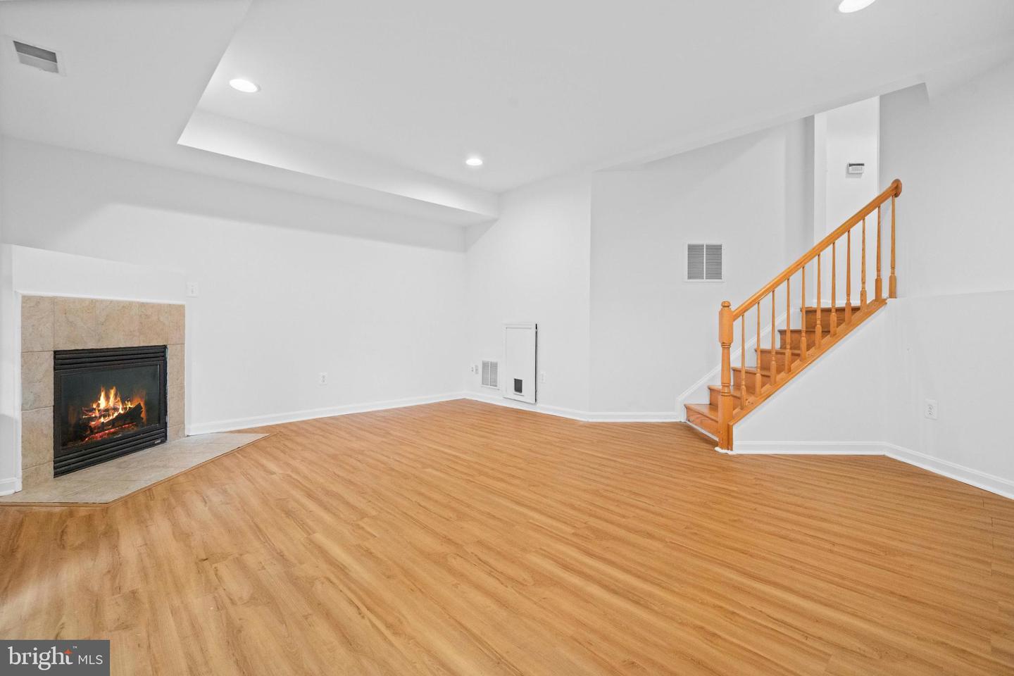 7565 GREY GOOSE WAY, ALEXANDRIA, Virginia 22306, 3 Bedrooms Bedrooms, ,2 BathroomsBathrooms,Residential,For sale,7565 GREY GOOSE WAY,VAFX2254968 MLS # VAFX2254968