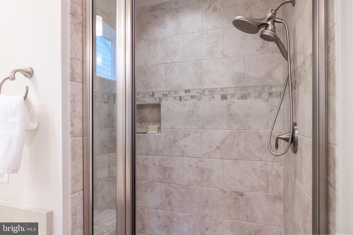 104 FOAM FLOWER DR, LAKE FREDERICK, Virginia 22630, 2 Bedrooms Bedrooms, ,2 BathroomsBathrooms,Residential,For sale,104 FOAM FLOWER DR,VAFV2035388 MLS # VAFV2035388