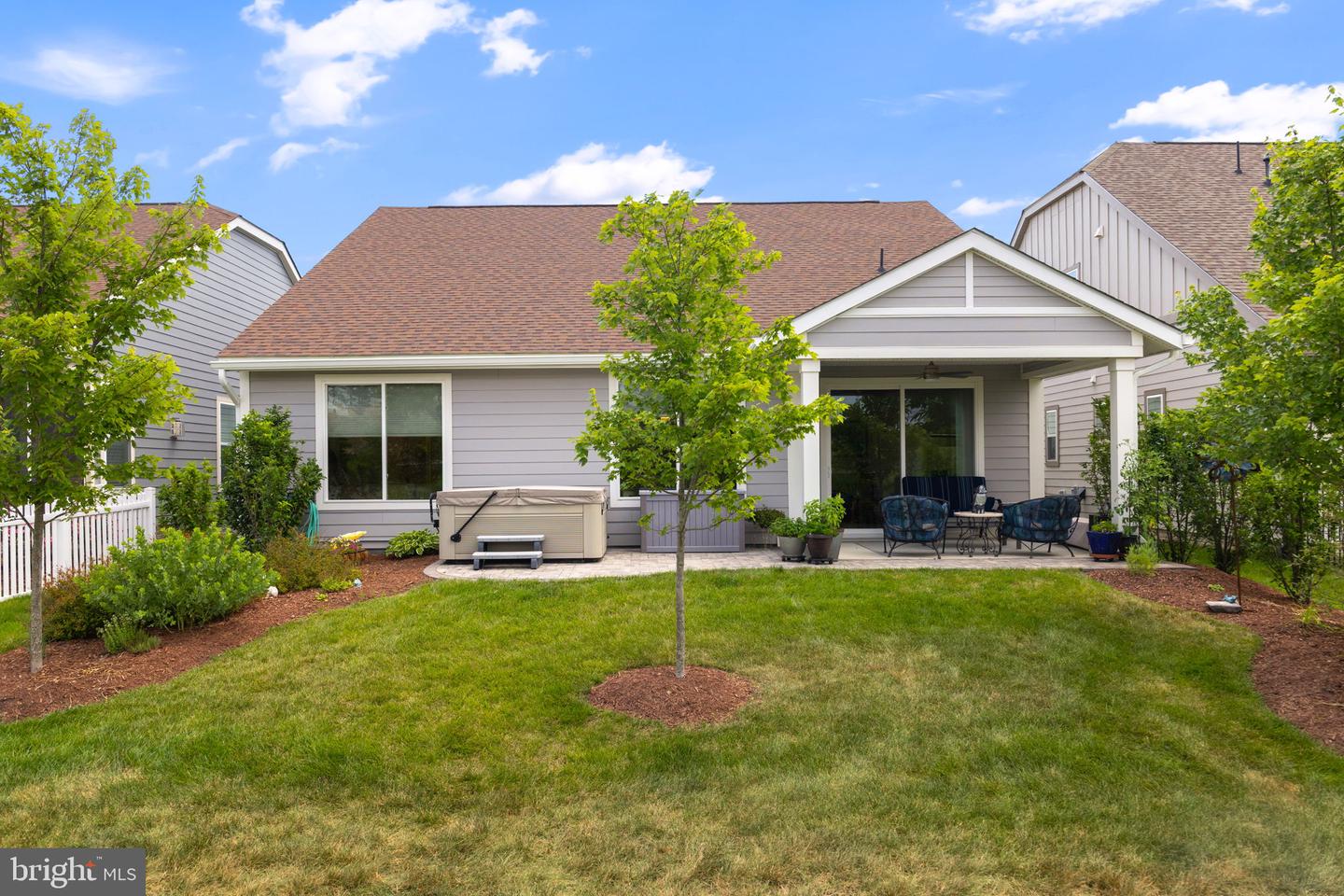 104 FOAM FLOWER DR, LAKE FREDERICK, Virginia 22630, 2 Bedrooms Bedrooms, ,2 BathroomsBathrooms,Residential,For sale,104 FOAM FLOWER DR,VAFV2035388 MLS # VAFV2035388