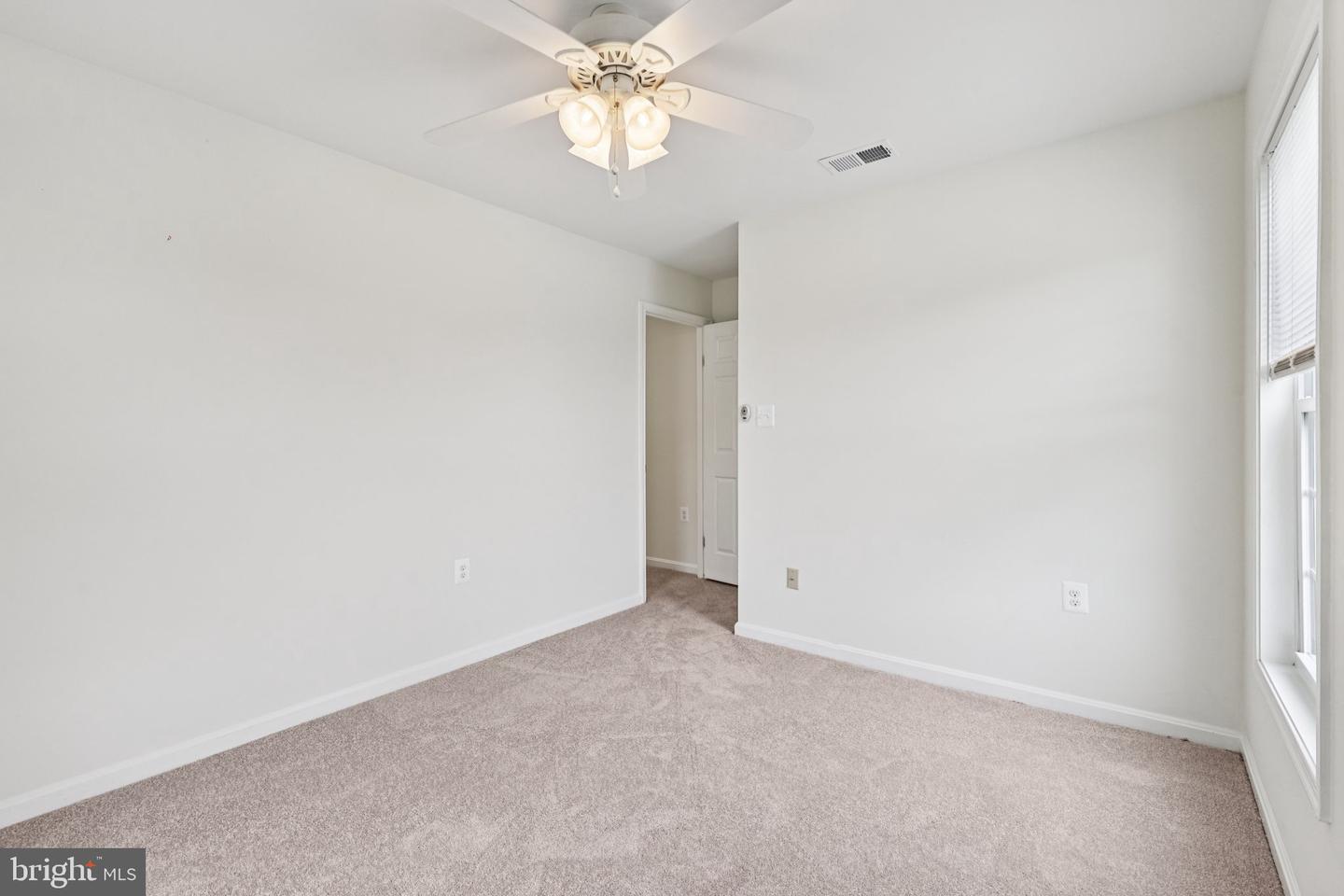 14215 HERITAGE CROSSING LN, CENTREVILLE, Virginia 20120, 3 Bedrooms Bedrooms, ,3 BathroomsBathrooms,Residential,For sale,14215 HERITAGE CROSSING LN,VAFX2254984 MLS # VAFX2254984