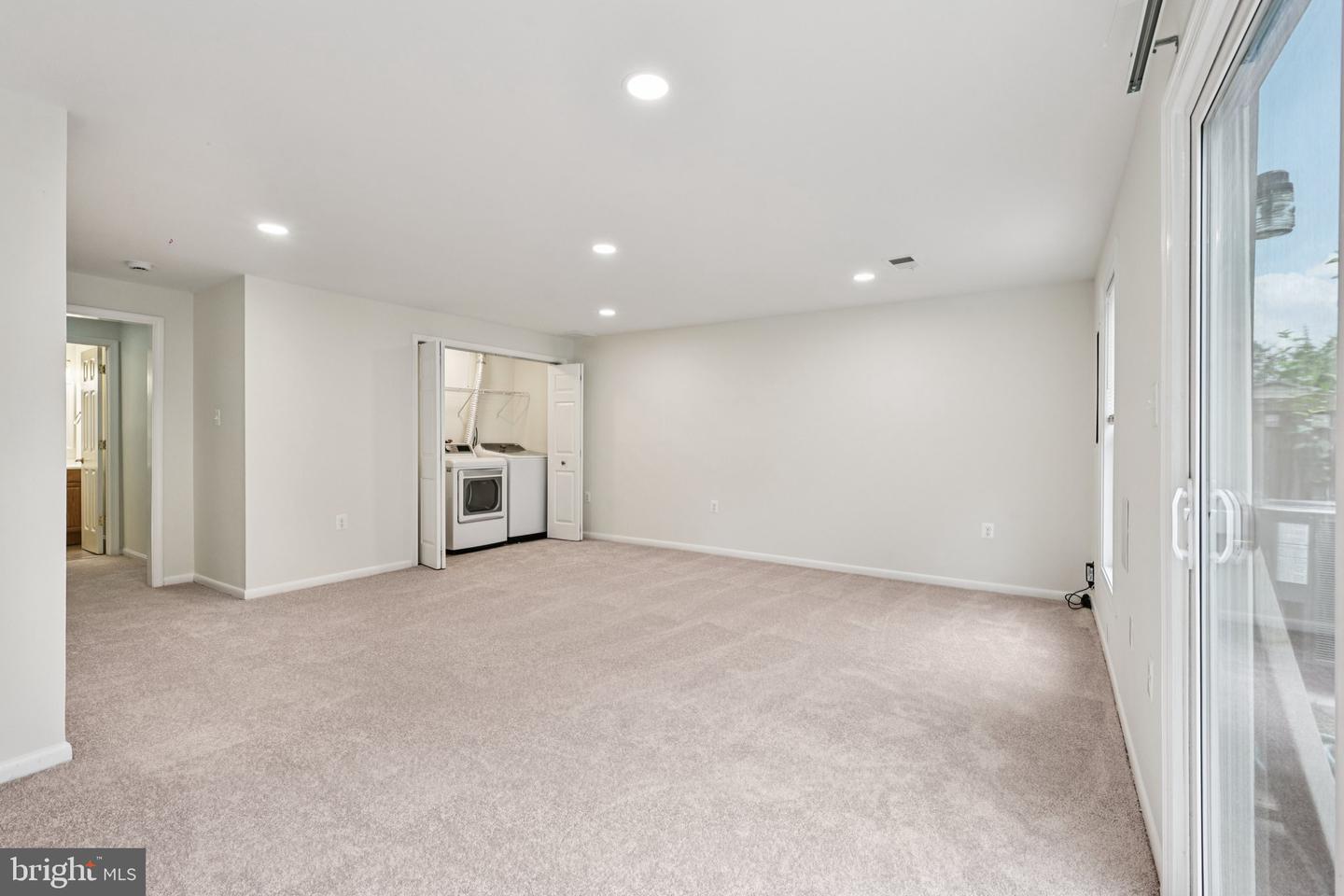 14215 HERITAGE CROSSING LN, CENTREVILLE, Virginia 20120, 3 Bedrooms Bedrooms, ,3 BathroomsBathrooms,Residential,For sale,14215 HERITAGE CROSSING LN,VAFX2254984 MLS # VAFX2254984