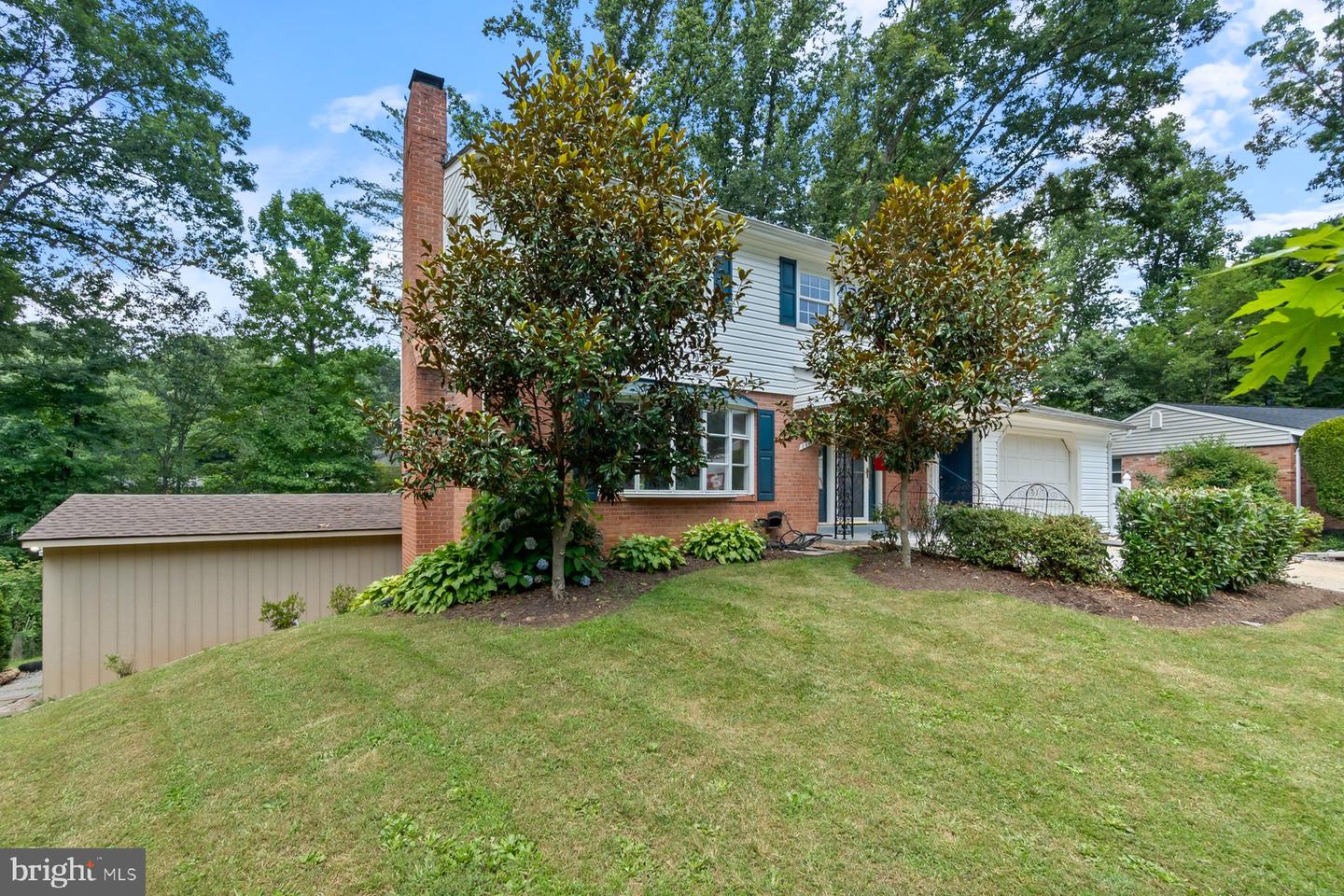6607 SANDOVER CT, SPRINGFIELD, Virginia 22152, 5 Bedrooms Bedrooms, ,3 BathroomsBathrooms,Residential,For sale,6607 SANDOVER CT,VAFX2254990 MLS # VAFX2254990