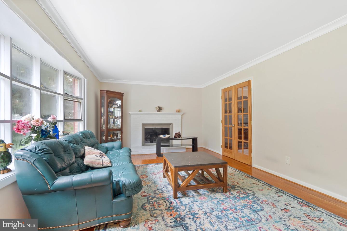 6607 SANDOVER CT, SPRINGFIELD, Virginia 22152, 5 Bedrooms Bedrooms, ,3 BathroomsBathrooms,Residential,For sale,6607 SANDOVER CT,VAFX2254990 MLS # VAFX2254990