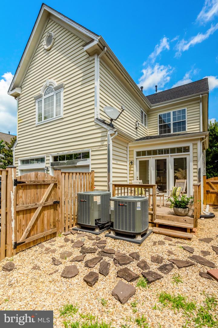 9776 MAPLE TRACE CIR, FAIRFAX, Virginia 22032, 4 Bedrooms Bedrooms, ,4 BathroomsBathrooms,Residential,For sale,9776 MAPLE TRACE CIR,VAFC2006610 MLS # VAFC2006610