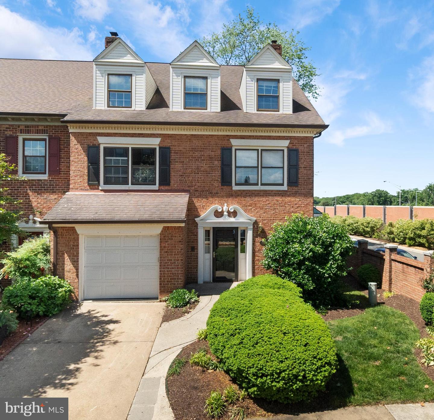 5190 BEDLINGTON TER, ALEXANDRIA, Virginia 22304, 4 Bedrooms Bedrooms, ,3 BathroomsBathrooms,Residential,For sale,5190 BEDLINGTON TER,VAFX2255004 MLS # VAFX2255004