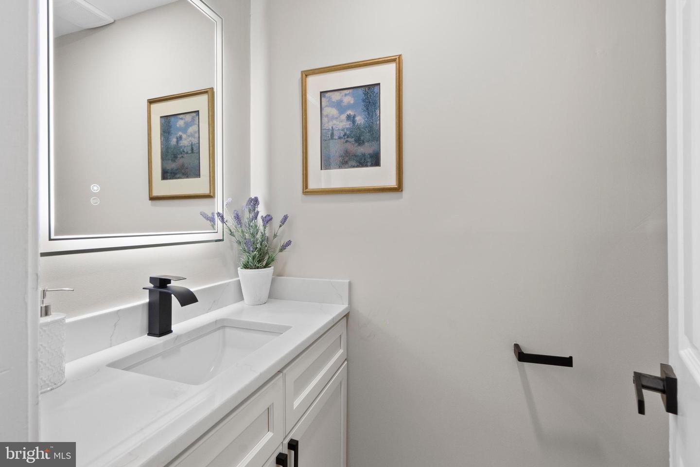 5190 BEDLINGTON TER, ALEXANDRIA, Virginia 22304, 4 Bedrooms Bedrooms, ,3 BathroomsBathrooms,Residential,For sale,5190 BEDLINGTON TER,VAFX2255004 MLS # VAFX2255004