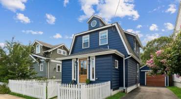 1804 N CLEVELAND ST, ARLINGTON, Virginia 22201, 2 Bedrooms Bedrooms, ,2 BathroomsBathrooms,Residential,For sale,1804 N CLEVELAND ST,VAAR2060624 MLS # VAAR2060624