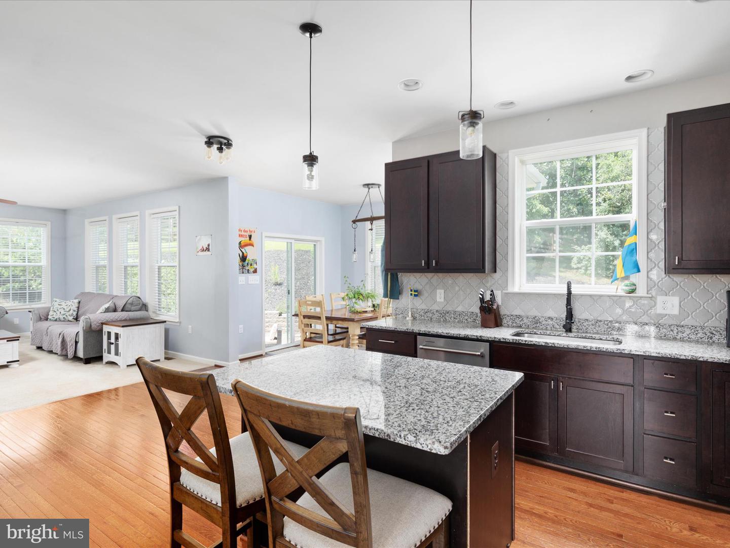 1039 W MASTERS DR, CROSS JUNCTION, Virginia 22625, 5 Bedrooms Bedrooms, ,3 BathroomsBathrooms,Residential,For sale,1039 W MASTERS DR,VAFV2035390 MLS # VAFV2035390