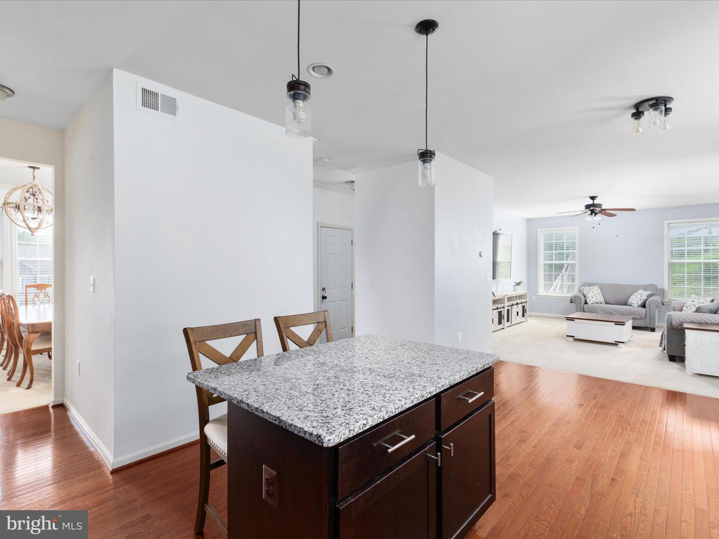1039 W MASTERS DR, CROSS JUNCTION, Virginia 22625, 5 Bedrooms Bedrooms, ,3 BathroomsBathrooms,Residential,For sale,1039 W MASTERS DR,VAFV2035390 MLS # VAFV2035390