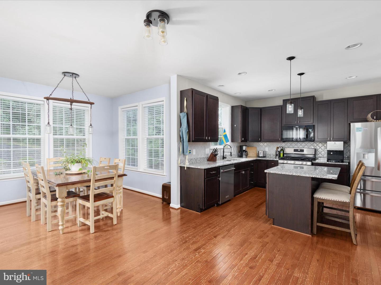 1039 W MASTERS DR, CROSS JUNCTION, Virginia 22625, 5 Bedrooms Bedrooms, ,3 BathroomsBathrooms,Residential,For sale,1039 W MASTERS DR,VAFV2035390 MLS # VAFV2035390