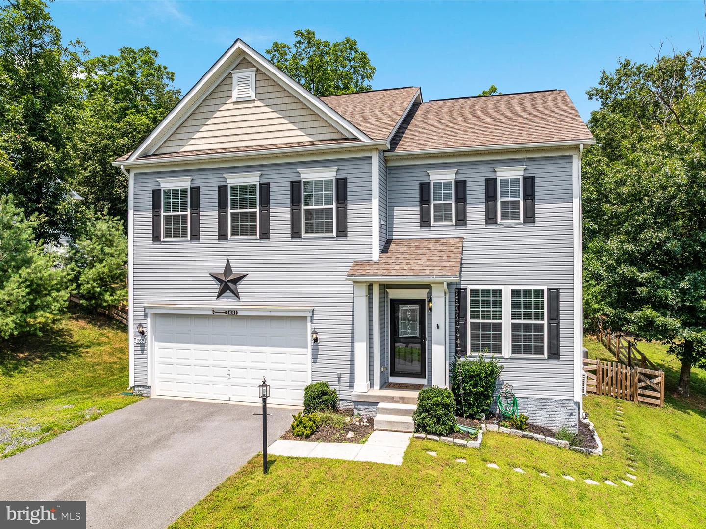 1039 W MASTERS DR, CROSS JUNCTION, Virginia 22625, 5 Bedrooms Bedrooms, ,3 BathroomsBathrooms,Residential,For sale,1039 W MASTERS DR,VAFV2035390 MLS # VAFV2035390