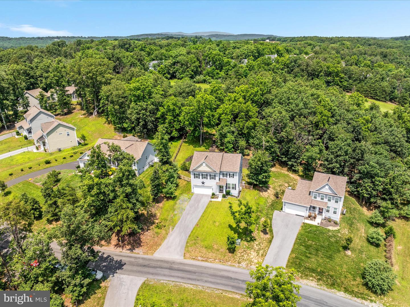 1039 W MASTERS DR, CROSS JUNCTION, Virginia 22625, 5 Bedrooms Bedrooms, ,3 BathroomsBathrooms,Residential,For sale,1039 W MASTERS DR,VAFV2035390 MLS # VAFV2035390