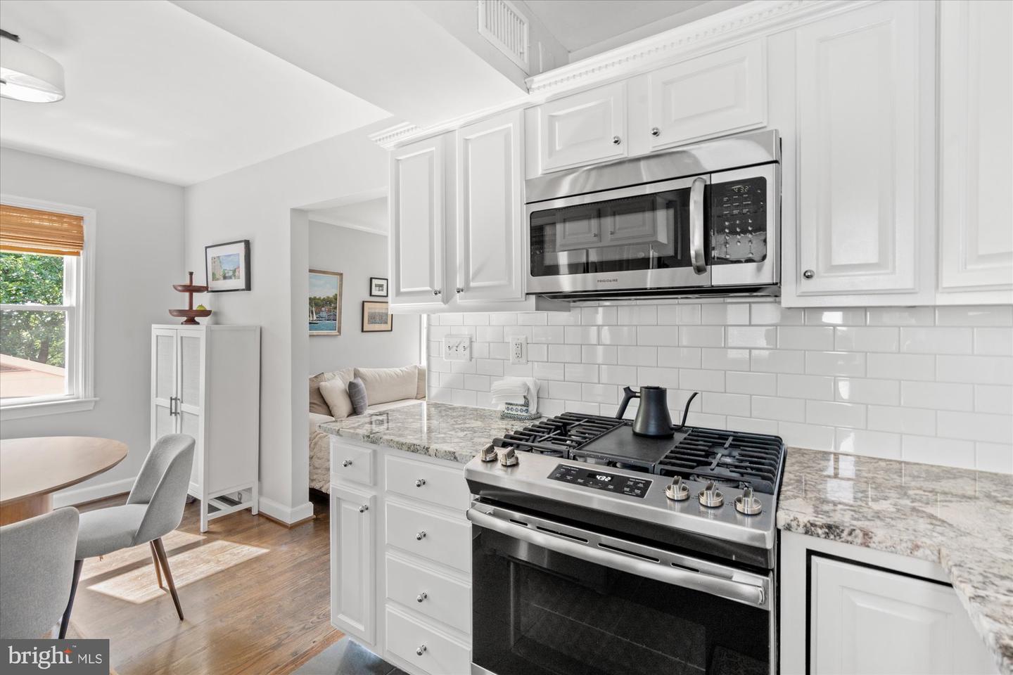 1610 SUTER ST, ALEXANDRIA, Virginia 22314, 2 Bedrooms Bedrooms, ,2 BathroomsBathrooms,Residential,For sale,1610 SUTER ST,VAAX2047406 MLS # VAAX2047406