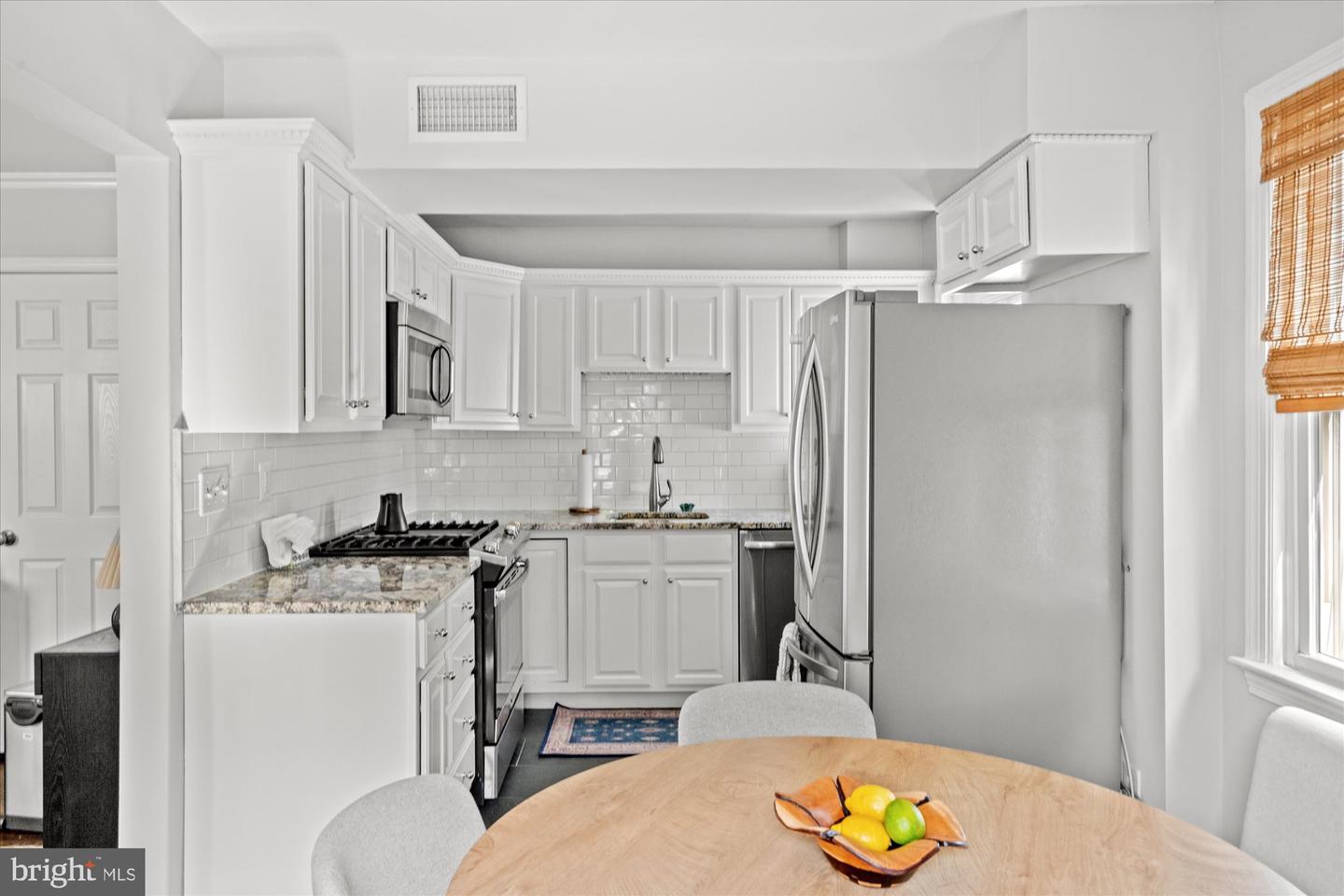 1610 SUTER ST, ALEXANDRIA, Virginia 22314, 2 Bedrooms Bedrooms, ,2 BathroomsBathrooms,Residential,For sale,1610 SUTER ST,VAAX2047406 MLS # VAAX2047406