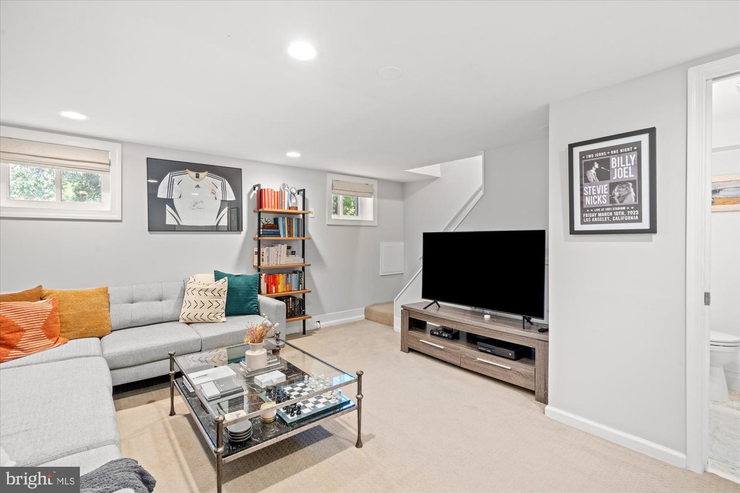 1610 SUTER ST, ALEXANDRIA, Virginia 22314, 2 Bedrooms Bedrooms, ,2 BathroomsBathrooms,Residential,For sale,1610 SUTER ST,VAAX2047406 MLS # VAAX2047406
