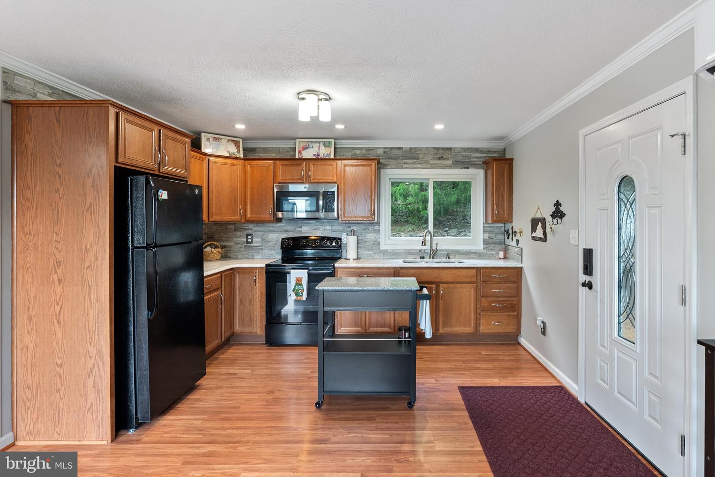 419 MOCKINGBIRD, MOUNT JACKSON, Virginia 22842, 2 Bedrooms Bedrooms, ,2 BathroomsBathrooms,Residential,For sale,419 MOCKINGBIRD,VASH2011976 MLS # VASH2011976