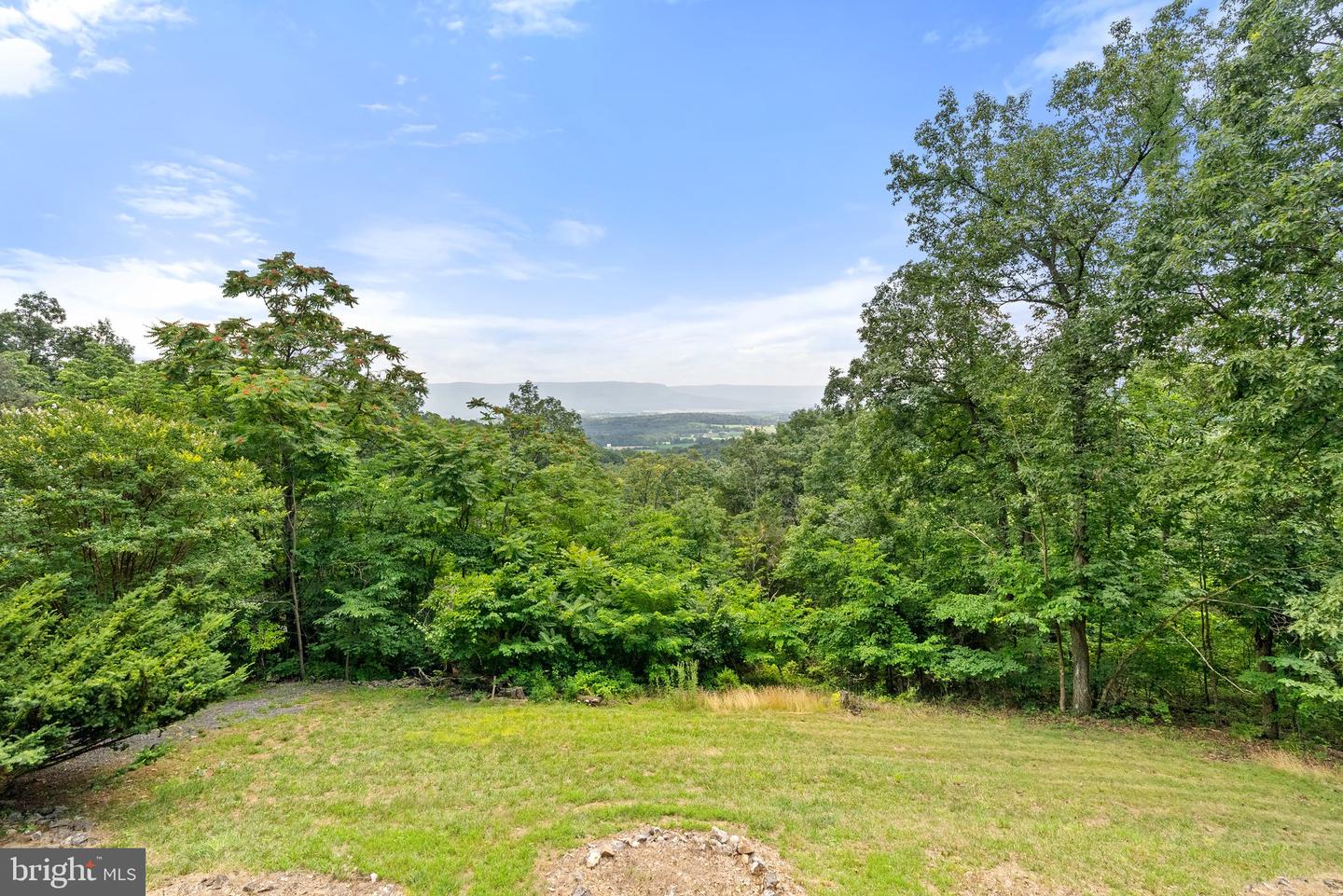 419 MOCKINGBIRD, MOUNT JACKSON, Virginia 22842, 2 Bedrooms Bedrooms, ,2 BathroomsBathrooms,Residential,For sale,419 MOCKINGBIRD,VASH2011976 MLS # VASH2011976