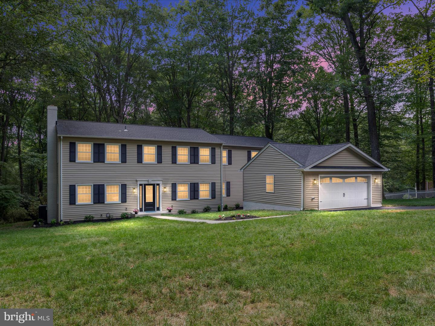 13209 JOHNNY MOORE LN, CLIFTON, Virginia 20124, 5 Bedrooms Bedrooms, ,4 BathroomsBathrooms,Residential,For sale,13209 JOHNNY MOORE LN,VAFX2255096 MLS # VAFX2255096