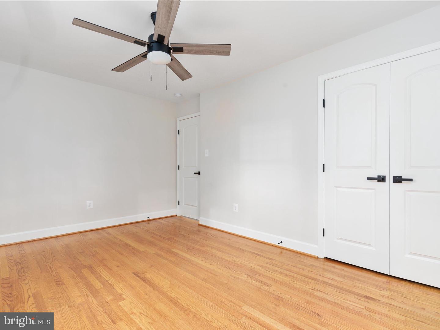 13209 JOHNNY MOORE LN, CLIFTON, Virginia 20124, 5 Bedrooms Bedrooms, ,4 BathroomsBathrooms,Residential,For sale,13209 JOHNNY MOORE LN,VAFX2255096 MLS # VAFX2255096