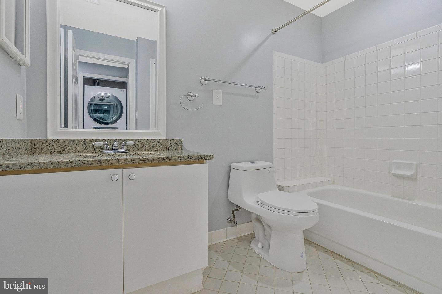 44152 NATALIE TER #201, ASHBURN, Virginia 20147, 2 Bedrooms Bedrooms, ,2 BathroomsBathrooms,Residential,For sale,44152 NATALIE TER #201,VALO2101978 MLS # VALO2101978