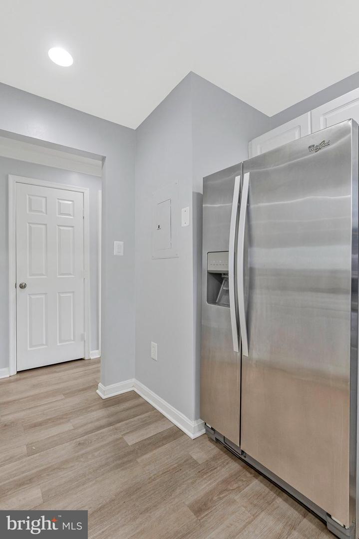 44152 NATALIE TER #201, ASHBURN, Virginia 20147, 2 Bedrooms Bedrooms, ,2 BathroomsBathrooms,Residential,For sale,44152 NATALIE TER #201,VALO2101978 MLS # VALO2101978