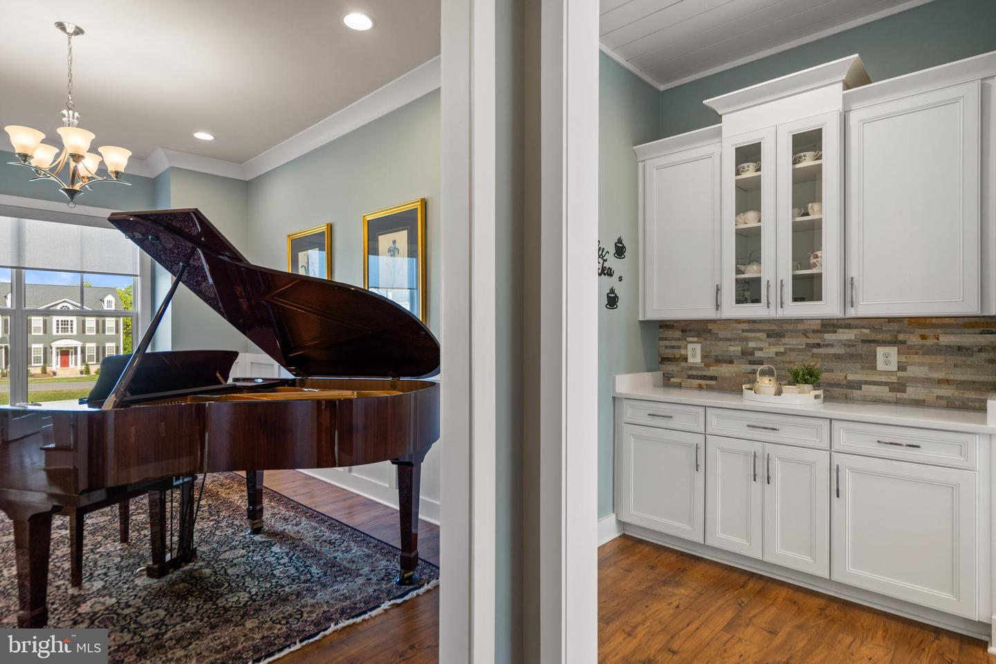 19098 HUNTRIDGE PRESERVE CT, PURCELLVILLE, Virginia 20132, 4 Bedrooms Bedrooms, ,3 BathroomsBathrooms,Residential,For sale,19098 HUNTRIDGE PRESERVE CT,VALO2102082 MLS # VALO2102082