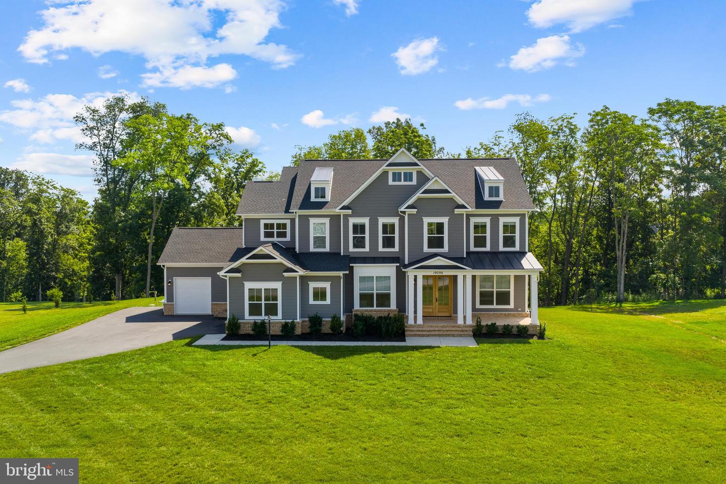 19098 HUNTRIDGE PRESERVE CT, PURCELLVILLE, Virginia 20132, 4 Bedrooms Bedrooms, ,3 BathroomsBathrooms,Residential,For sale,19098 HUNTRIDGE PRESERVE CT,VALO2102082 MLS # VALO2102082
