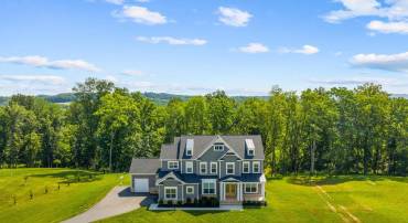 19098 HUNTRIDGE PRESERVE CT, PURCELLVILLE, Virginia 20132, 4 Bedrooms Bedrooms, ,3 BathroomsBathrooms,Residential,For sale,19098 HUNTRIDGE PRESERVE CT,VALO2102082 MLS # VALO2102082
