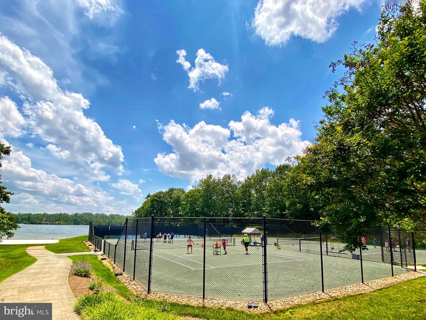 11304 CHIVALRY CHASE LN, SPOTSYLVANIA, Virginia 22551, 5 Bedrooms Bedrooms, ,4 BathroomsBathrooms,Residential,For sale,11304 CHIVALRY CHASE LN,VASP2034682 MLS # VASP2034682