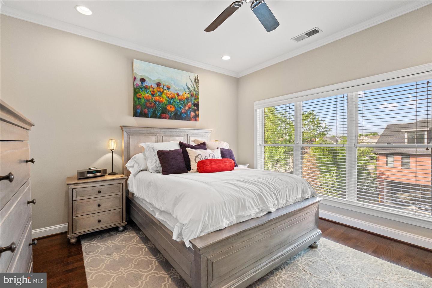 1108 S EDGEWOOD ST, ARLINGTON, Virginia 22204, 4 Bedrooms Bedrooms, ,4 BathroomsBathrooms,Residential,For sale,1108 S EDGEWOOD ST,VAAR2060682 MLS # VAAR2060682
