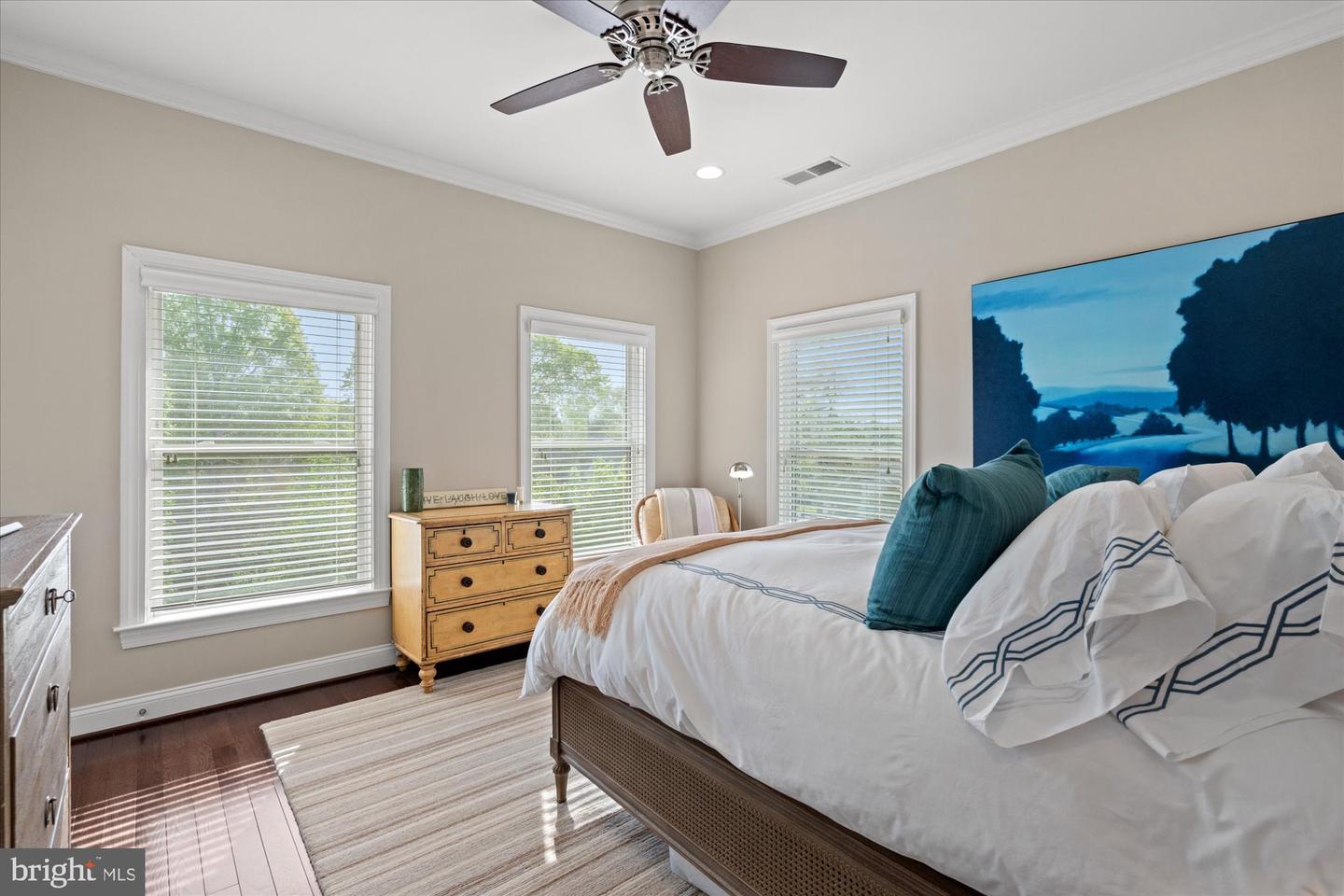 1108 S EDGEWOOD ST, ARLINGTON, Virginia 22204, 4 Bedrooms Bedrooms, ,4 BathroomsBathrooms,Residential,For sale,1108 S EDGEWOOD ST,VAAR2060682 MLS # VAAR2060682
