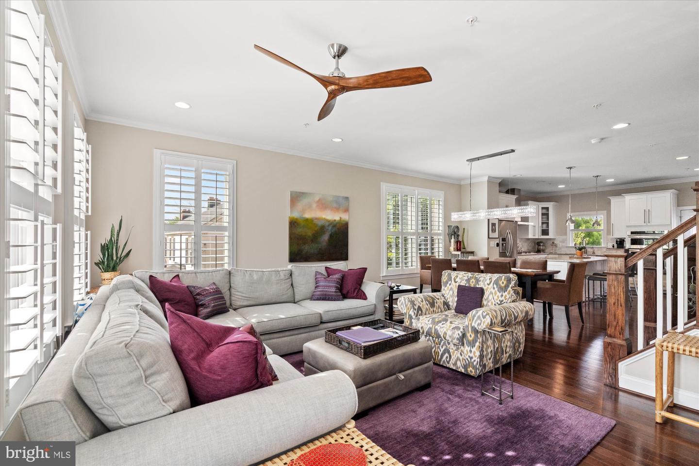1108 S EDGEWOOD ST, ARLINGTON, Virginia 22204, 4 Bedrooms Bedrooms, ,4 BathroomsBathrooms,Residential,For sale,1108 S EDGEWOOD ST,VAAR2060682 MLS # VAAR2060682