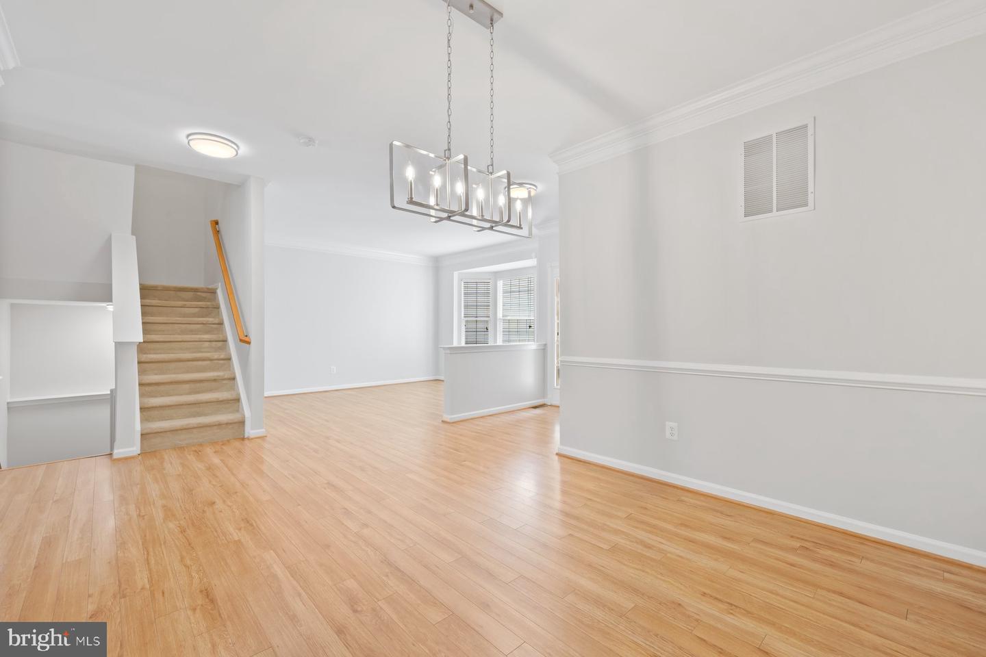 43598 DUNHILL CUP SQ, ASHBURN, Virginia 20147, 3 Bedrooms Bedrooms, ,2 BathroomsBathrooms,Residential,For sale,43598 DUNHILL CUP SQ,VALO2102016 MLS # VALO2102016