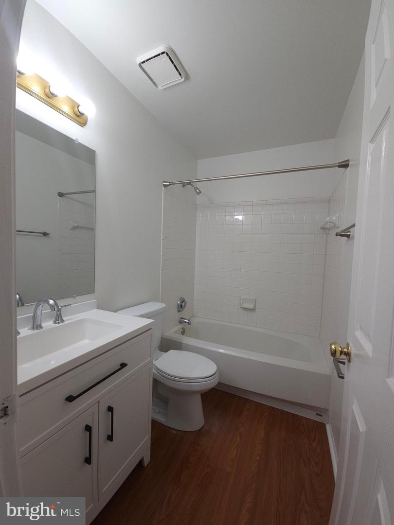 1847 WIGGLESWORTH WAY, WOODBRIDGE, Virginia 22191, 3 Bedrooms Bedrooms, ,3 BathroomsBathrooms,Residential,For sale,1847 WIGGLESWORTH WAY,VAPW2099154 MLS # VAPW2099154