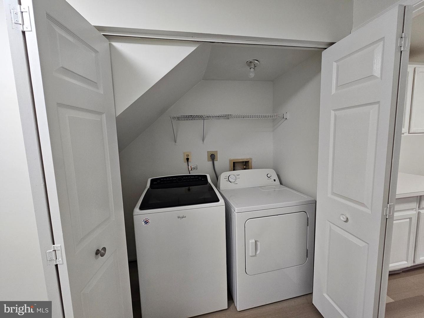 1847 WIGGLESWORTH WAY, WOODBRIDGE, Virginia 22191, 3 Bedrooms Bedrooms, ,3 BathroomsBathrooms,Residential,For sale,1847 WIGGLESWORTH WAY,VAPW2099154 MLS # VAPW2099154