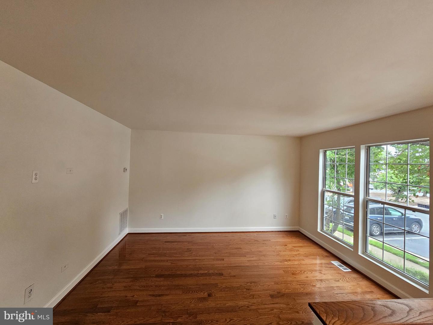 1847 WIGGLESWORTH WAY, WOODBRIDGE, Virginia 22191, 3 Bedrooms Bedrooms, ,3 BathroomsBathrooms,Residential,For sale,1847 WIGGLESWORTH WAY,VAPW2099154 MLS # VAPW2099154