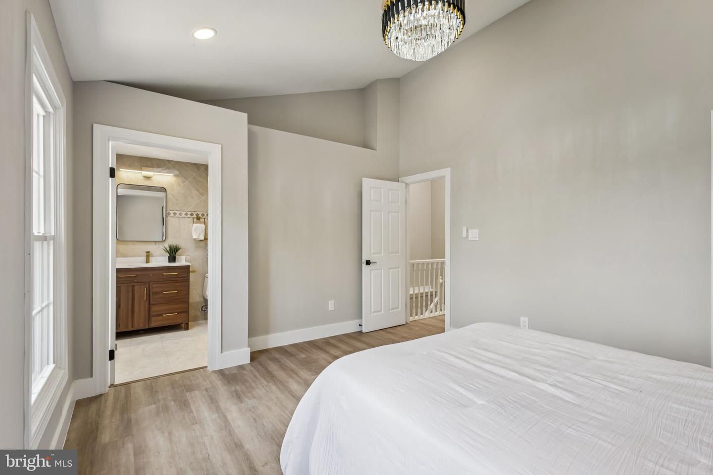 6339 BATTLEMENT WAY, ALEXANDRIA, Virginia 22312, 3 Bedrooms Bedrooms, ,2 BathroomsBathrooms,Residential,For sale,6339 BATTLEMENT WAY,VAFX2255324 MLS # VAFX2255324