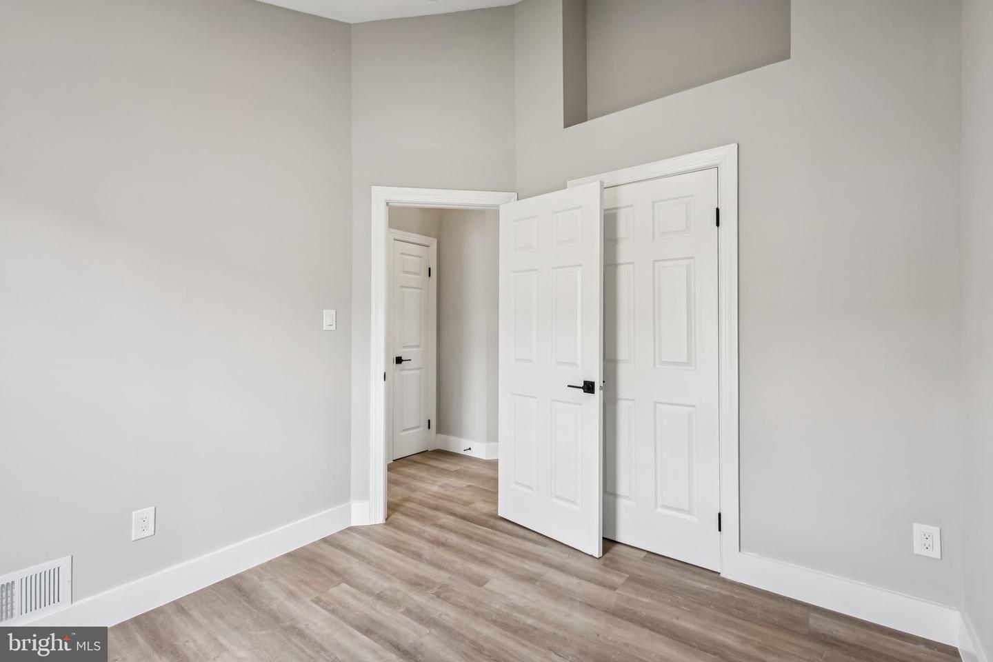 6339 BATTLEMENT WAY, ALEXANDRIA, Virginia 22312, 3 Bedrooms Bedrooms, ,2 BathroomsBathrooms,Residential,For sale,6339 BATTLEMENT WAY,VAFX2255324 MLS # VAFX2255324