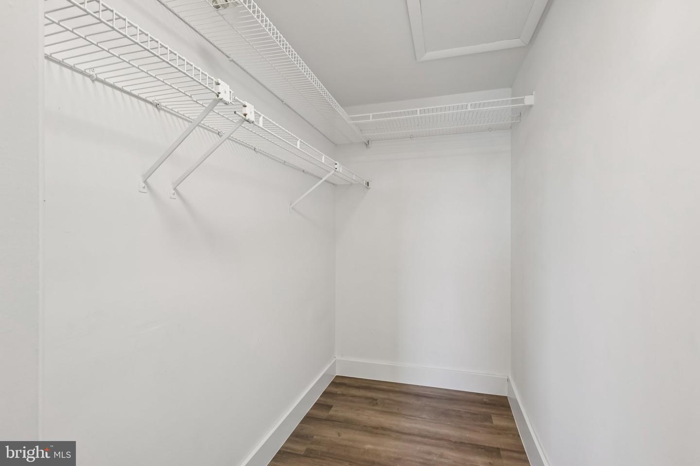 6339 BATTLEMENT WAY, ALEXANDRIA, Virginia 22312, 3 Bedrooms Bedrooms, ,2 BathroomsBathrooms,Residential,For sale,6339 BATTLEMENT WAY,VAFX2255324 MLS # VAFX2255324