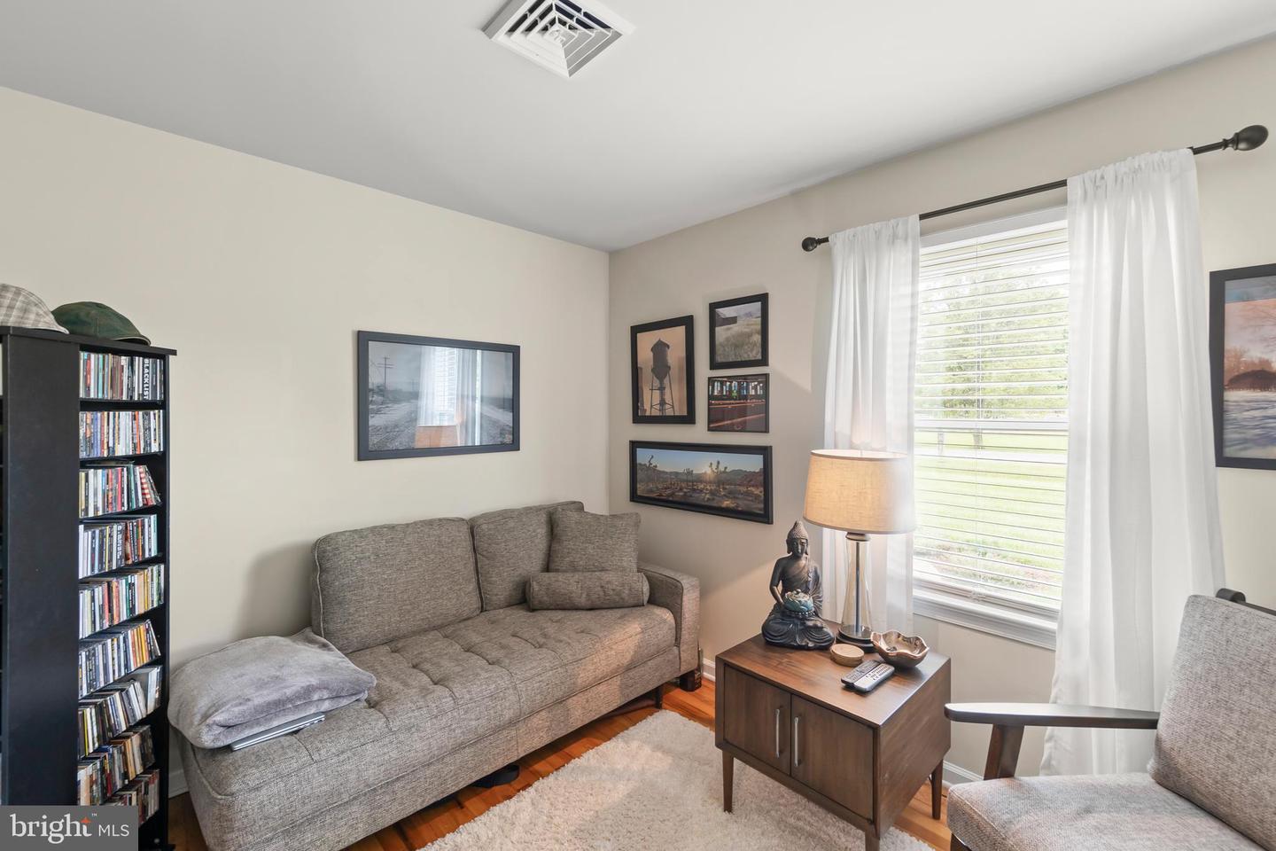210 WYTHE AVE, STEPHENS CITY, Virginia 22655, 3 Bedrooms Bedrooms, ,1 BathroomBathrooms,Residential,For sale,210 WYTHE AVE,VAFV2035446 MLS # VAFV2035446