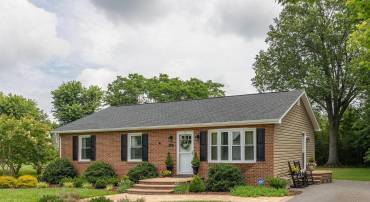 210 WYTHE AVE, STEPHENS CITY, Virginia 22655, 3 Bedrooms Bedrooms, ,1 BathroomBathrooms,Residential,For sale,210 WYTHE AVE,VAFV2035446 MLS # VAFV2035446