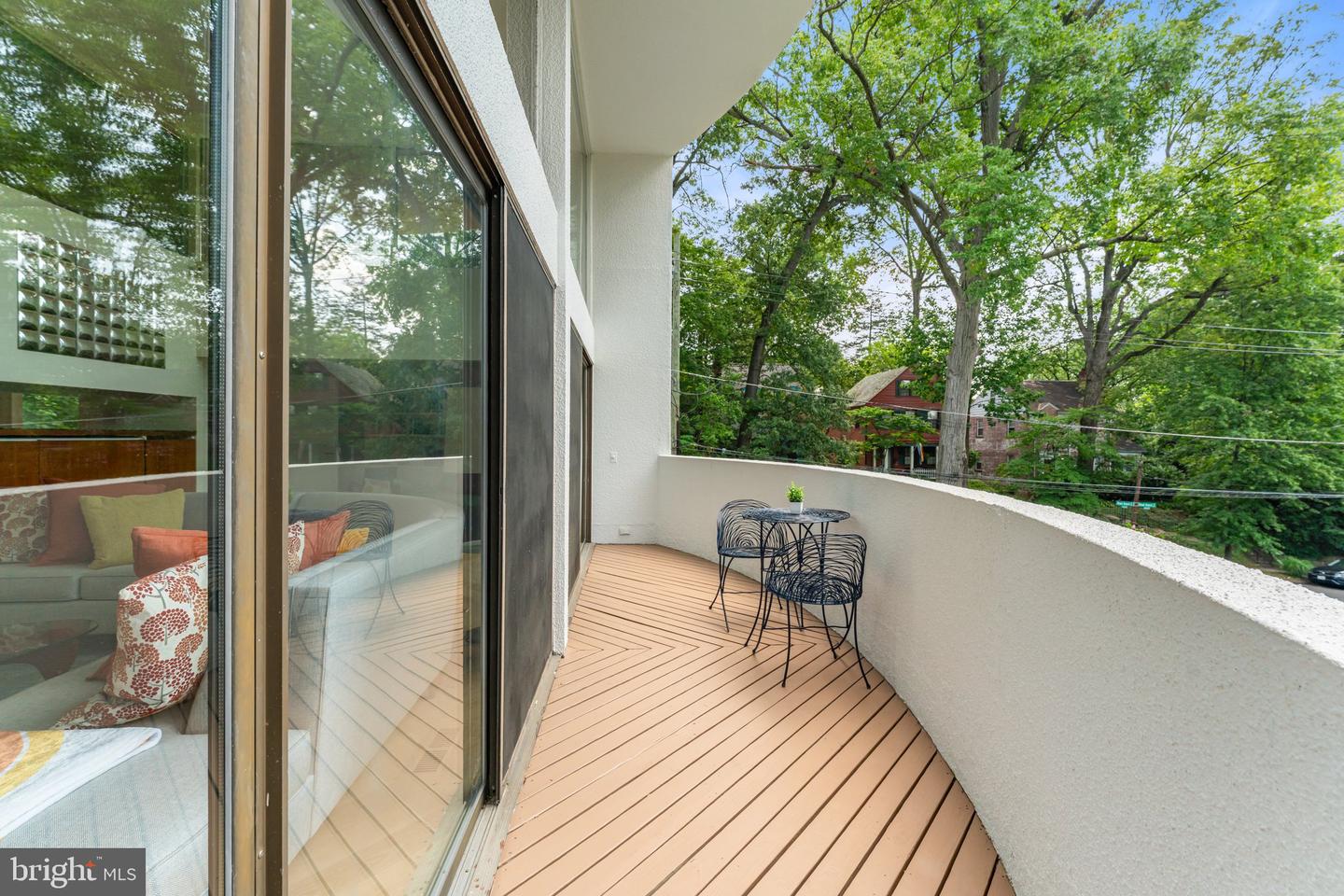 5500 BROAD BRANCH RD NW, WASHINGTON, District Of Columbia 20015, 4 Bedrooms Bedrooms, ,3 BathroomsBathrooms,Residential,For sale,5500 BROAD BRANCH RD NW,DCDC2210264 MLS # DCDC2210264
