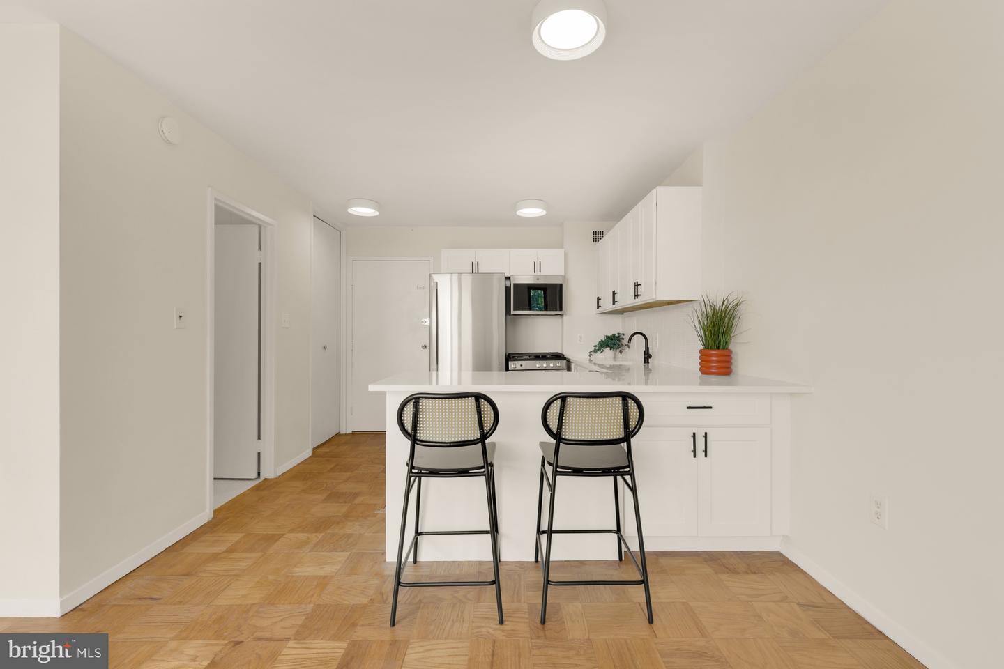 2800 WISCONSIN AVE NW #609, WASHINGTON, District Of Columbia 20007, ,1 BathroomBathrooms,Residential,For sale,2800 WISCONSIN AVE NW #609,DCDC2210346 MLS # DCDC2210346