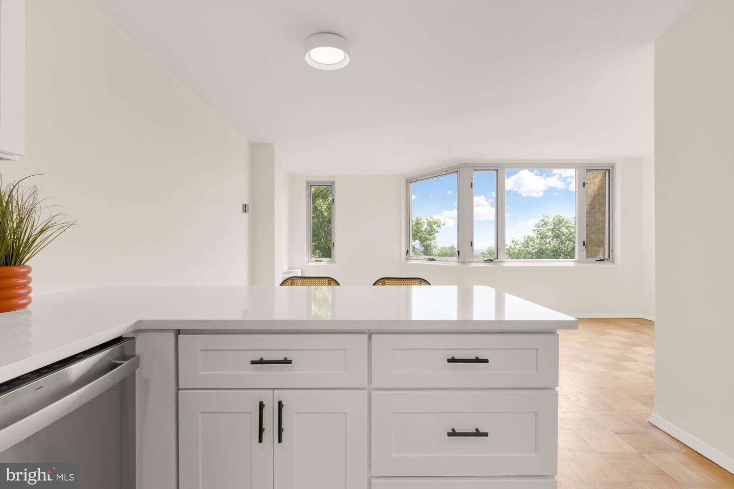 2800 WISCONSIN AVE NW #609, WASHINGTON, District Of Columbia 20007, ,1 BathroomBathrooms,Residential,For sale,2800 WISCONSIN AVE NW #609,DCDC2210346 MLS # DCDC2210346
