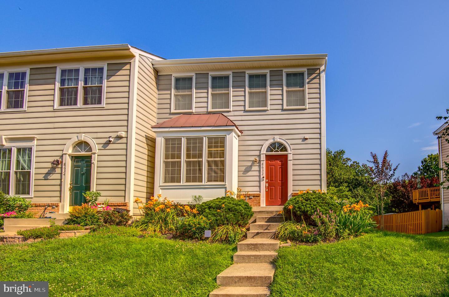 8632 BEECH HOLLOW LN, SPRINGFIELD, Virginia 22153, 4 Bedrooms Bedrooms, ,3 BathroomsBathrooms,Residential,For sale,8632 BEECH HOLLOW LN,VAFX2255224 MLS # VAFX2255224